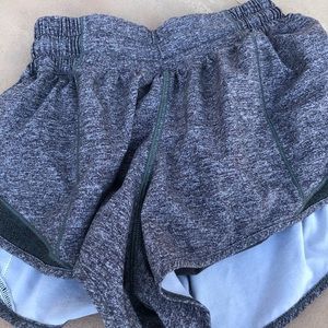 Gray lululemon hotly hot shorts 2.5” size 2